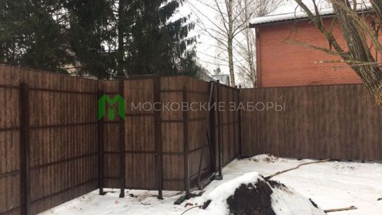 Забор из двухстороннего профнастила 3 метра